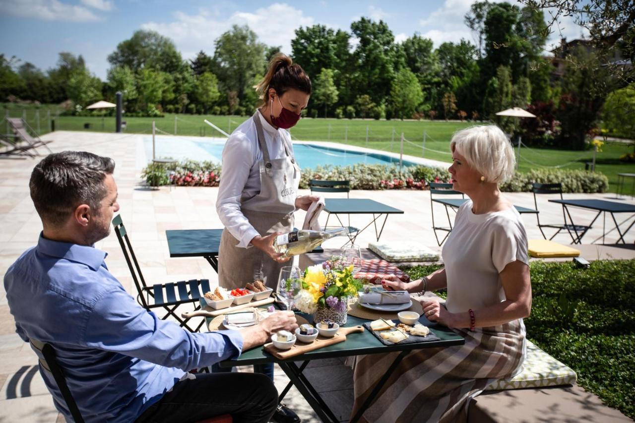 Cobue "Wine Resort & Spa" ปอสโซเลงโก ภายนอก รูปภาพ