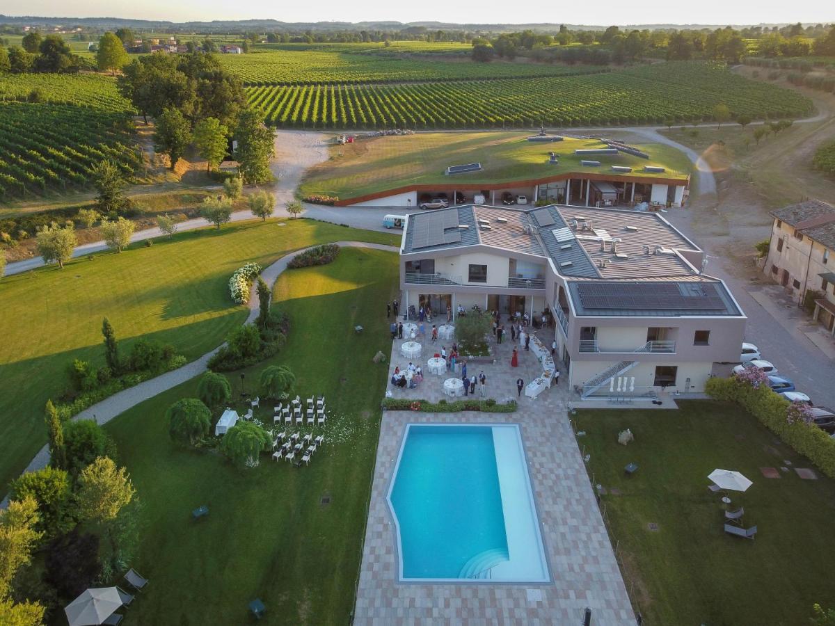 Cobue "Wine Resort & Spa" ปอสโซเลงโก ภายนอก รูปภาพ