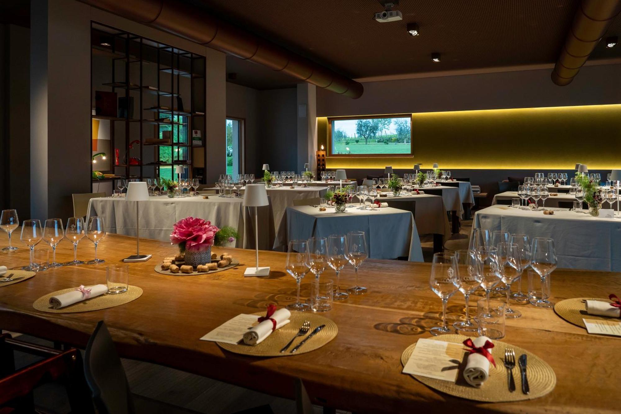 Cobue "Wine Resort & Spa" ปอสโซเลงโก ภายนอก รูปภาพ