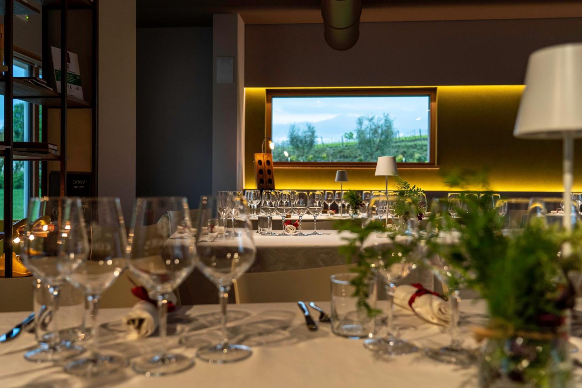 Cobue "Wine Resort & Spa" ปอสโซเลงโก ภายนอก รูปภาพ